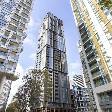 Collection No9 Harbour Way Apartment London Exterior photo